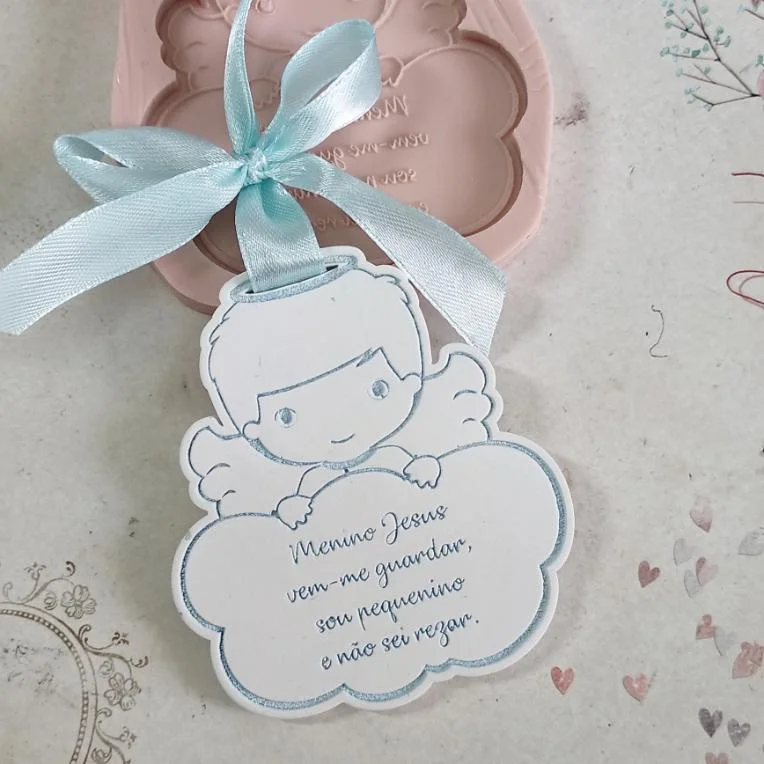 Molde em silicone – Menino com oração - Image 2