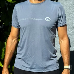 Camiseta Kailash Running Basic UV 50+ Manga Curta Masculino Cinza